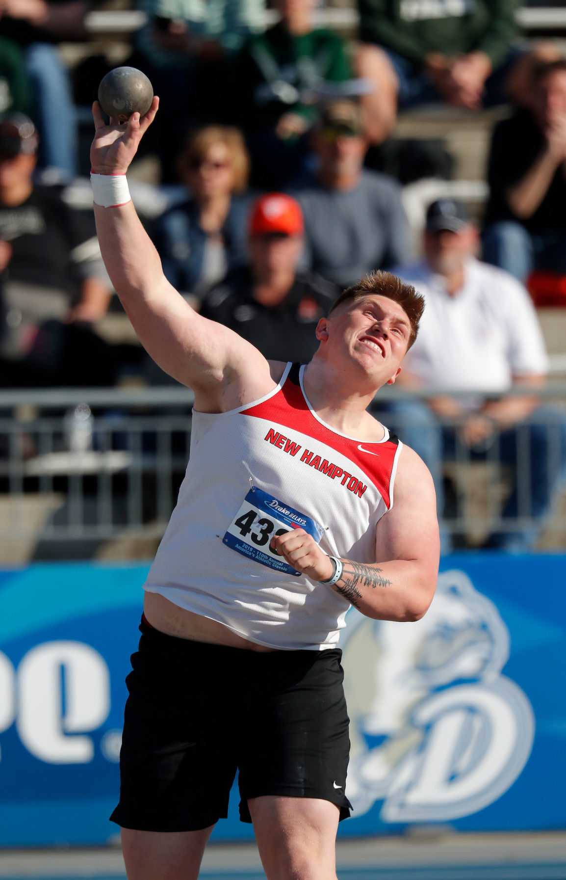 042518mp-DrakeRelays-boys-shot-4